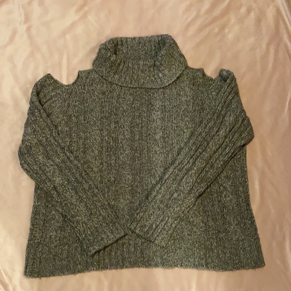 Gray Xhilaration Sweater - Picture 2 of 6